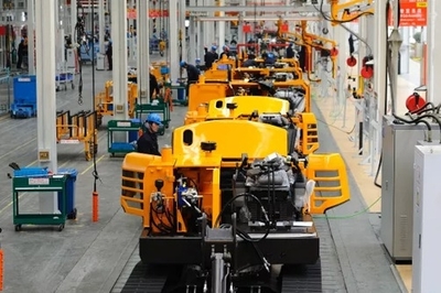 三一小挖公司 以智能生產引領物料搬運裝備制造新紀元